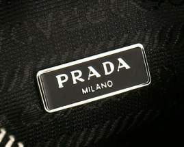 Picture of Prada Handbags _SKUfw167300860fw
